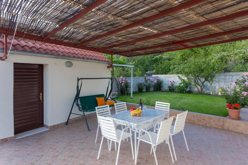 Holiday Home Urlovic Gruda Exteriér fotografie