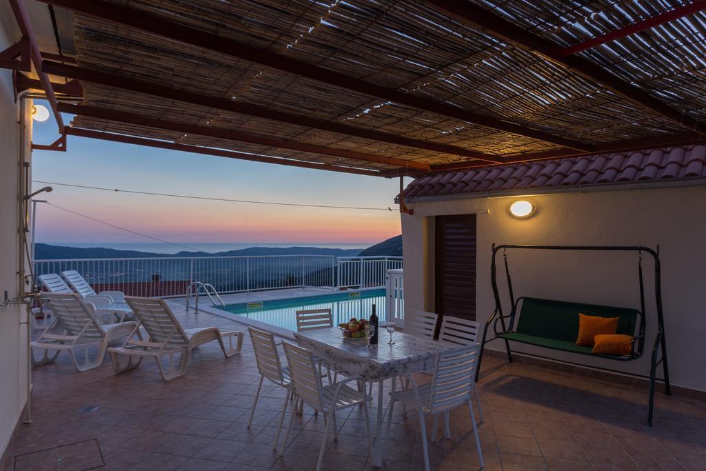 Holiday Home Urlovic Gruda Exteriér fotografie